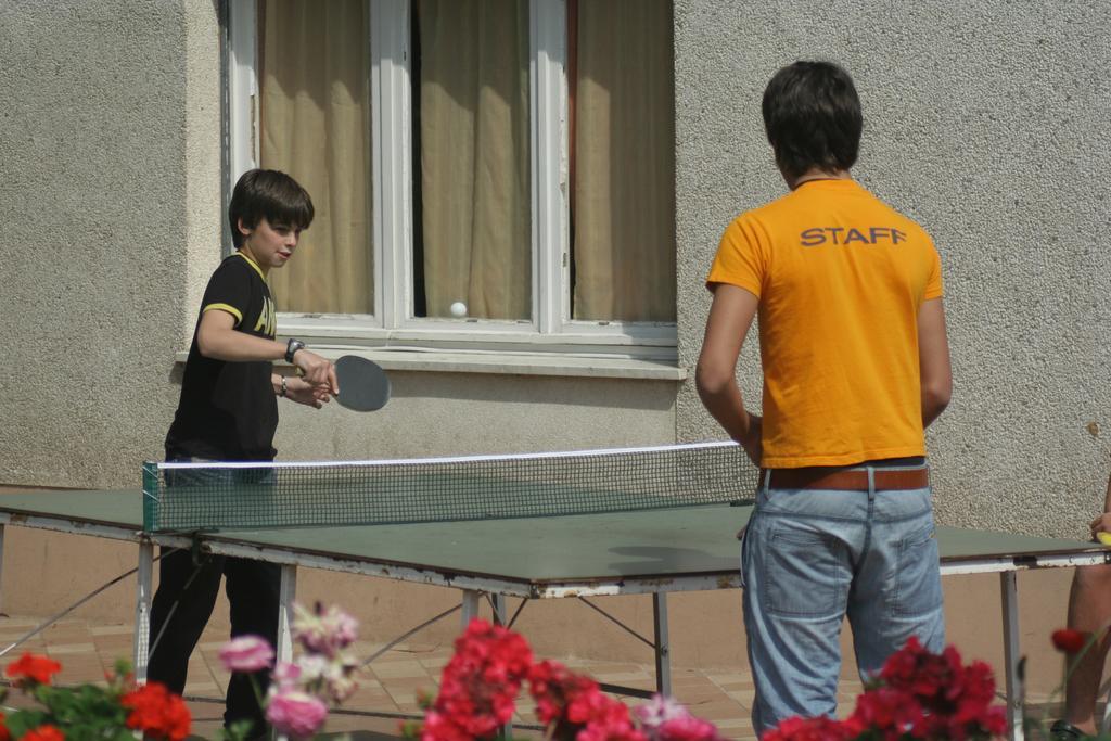 Camping Delfino Албенга Екстериор снимка